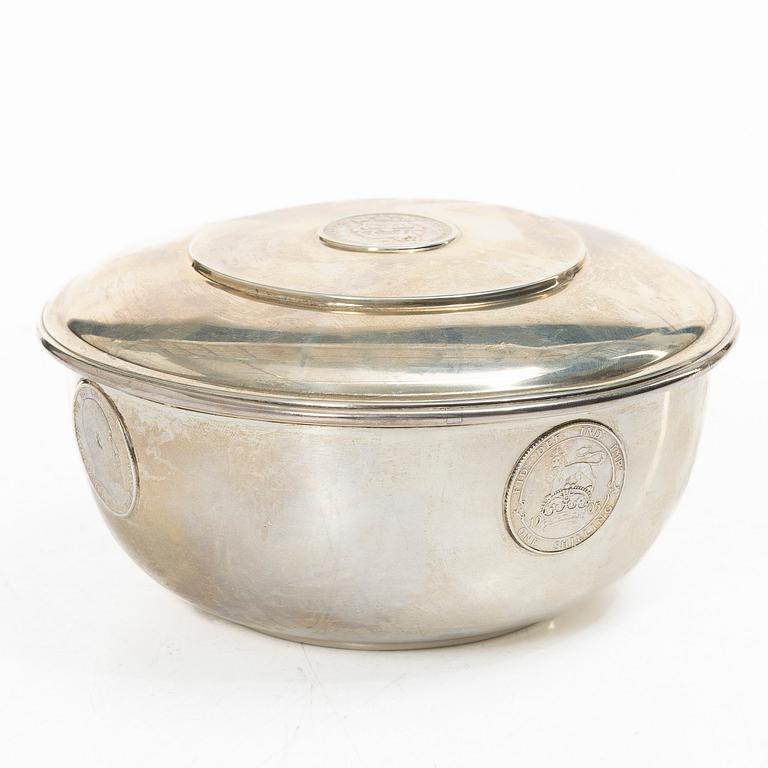 Stokes & Ireland Ltd (William Henry Stokes & Arthur George Ireland), teapot with lid, silver, London 1906.