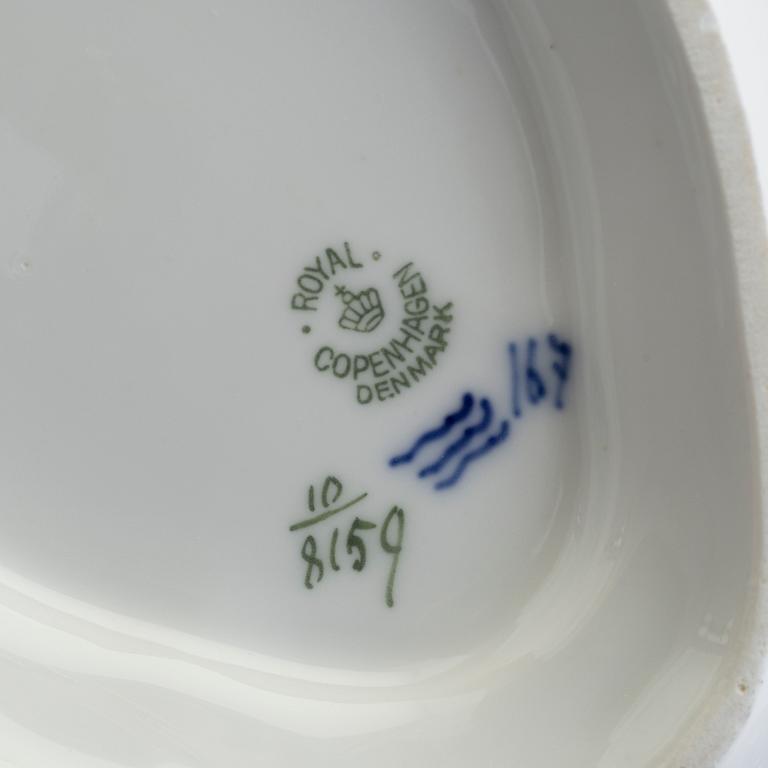 MAT- och KAFFESERVIS, 129 delar, porslin, "Blå Blomst", Royal Copenhagen, 1900-talets andra hälft.