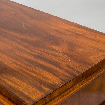 A Late Gustavian secretaire chest of drawers, 1800-1810.