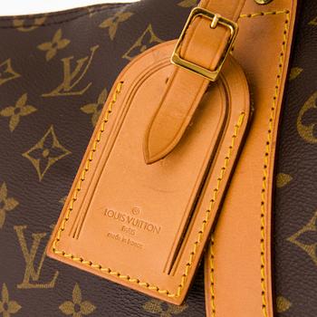 LOUIS VUITTON Vintage Monogram Keepall 55 Bag.