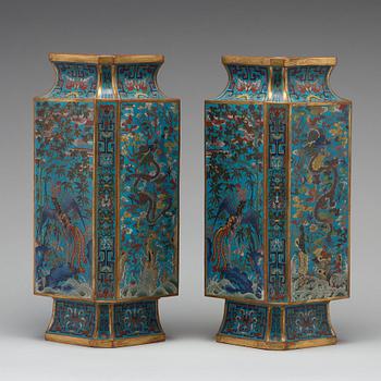 A pair of dragon and phoenix cloisonné vases , Qing dynasty with Qianlong four character mark.