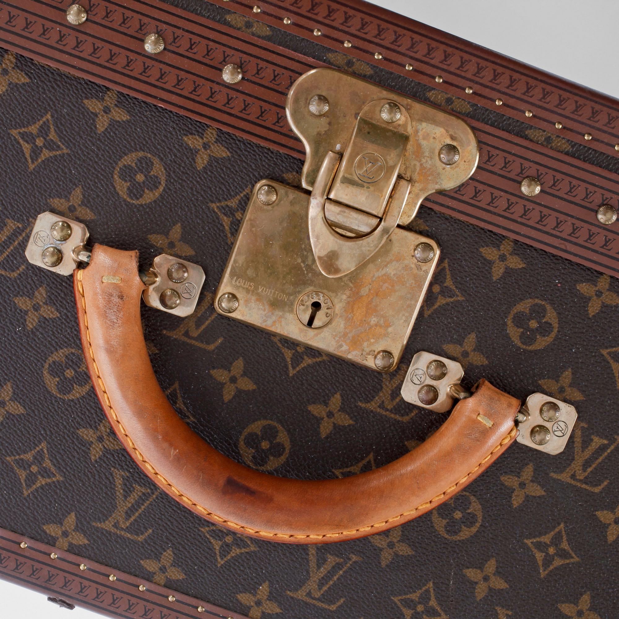 LOUIS VUITTON, resväska, "Alzer 80".