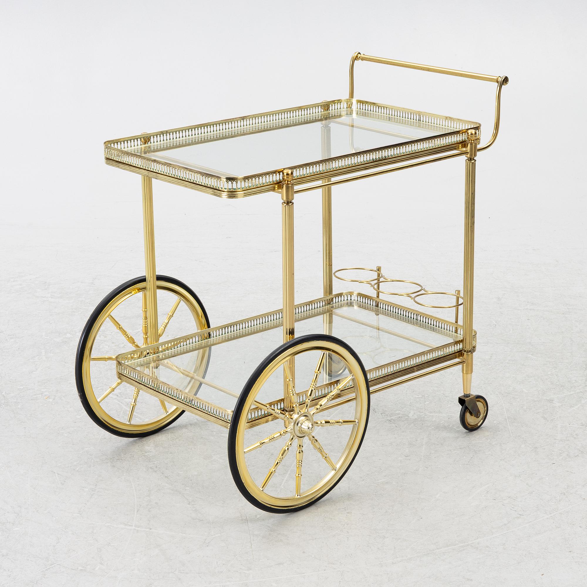 A serving trolley, second half of the 20th century.