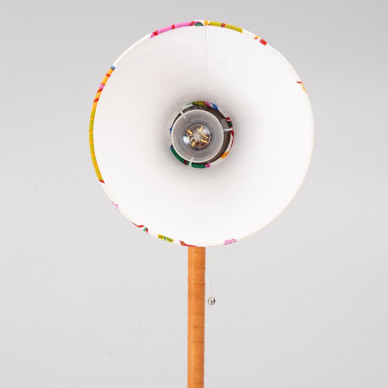 Josef Frank, Floor lamp, model 1838 ‘Spirallampan’, Firma Svenskt Tenn.