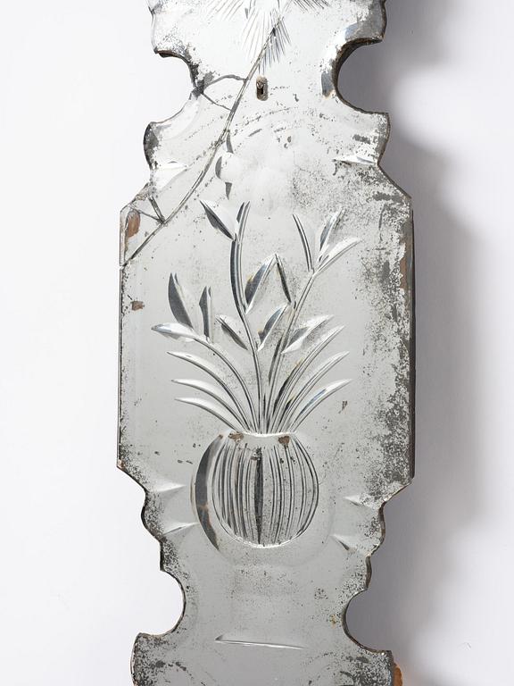 Spegellampetter, ett par, för ett ljus, omkring år 1900, Senbarockstil med delvis äldre delar.