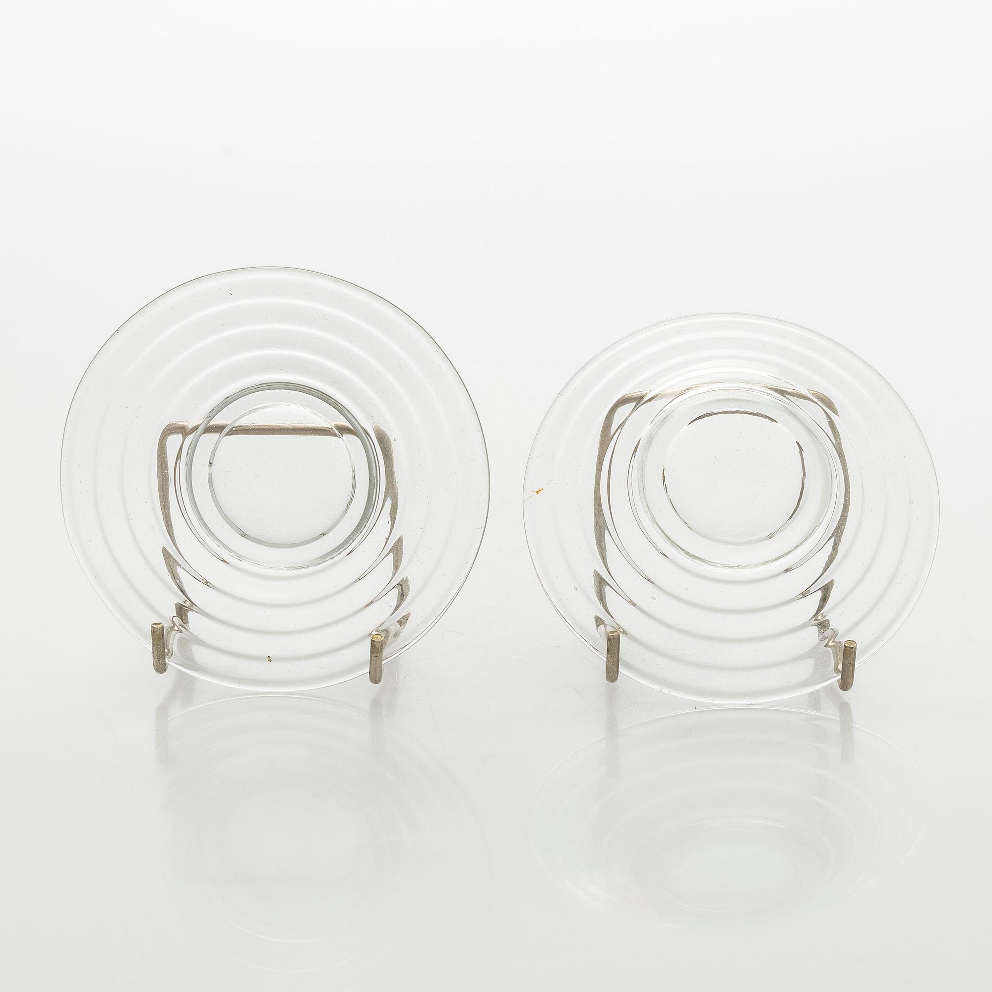 Aino Aalto, drinking glasses and plates, 4 + 4 pcs "Bölgeblick" for Karhula Glassworks, 1930s.