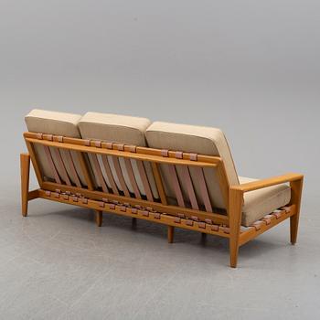 A third quarter of the 20th century sofa by Svante Skogh for Säffle Möbelfabrik.