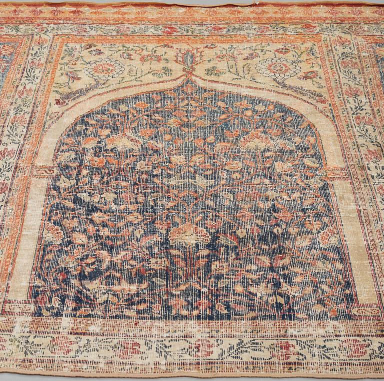 MATTO FRAGMENT, an antique Indian, Mughal Empire 17th-18th century probably, saff, ca 277 x 136 cm.