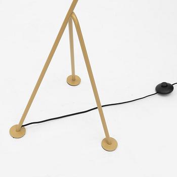 Greta Magnusson Grossman, golvlampa, "Grashopper", GUBI, Danmark.