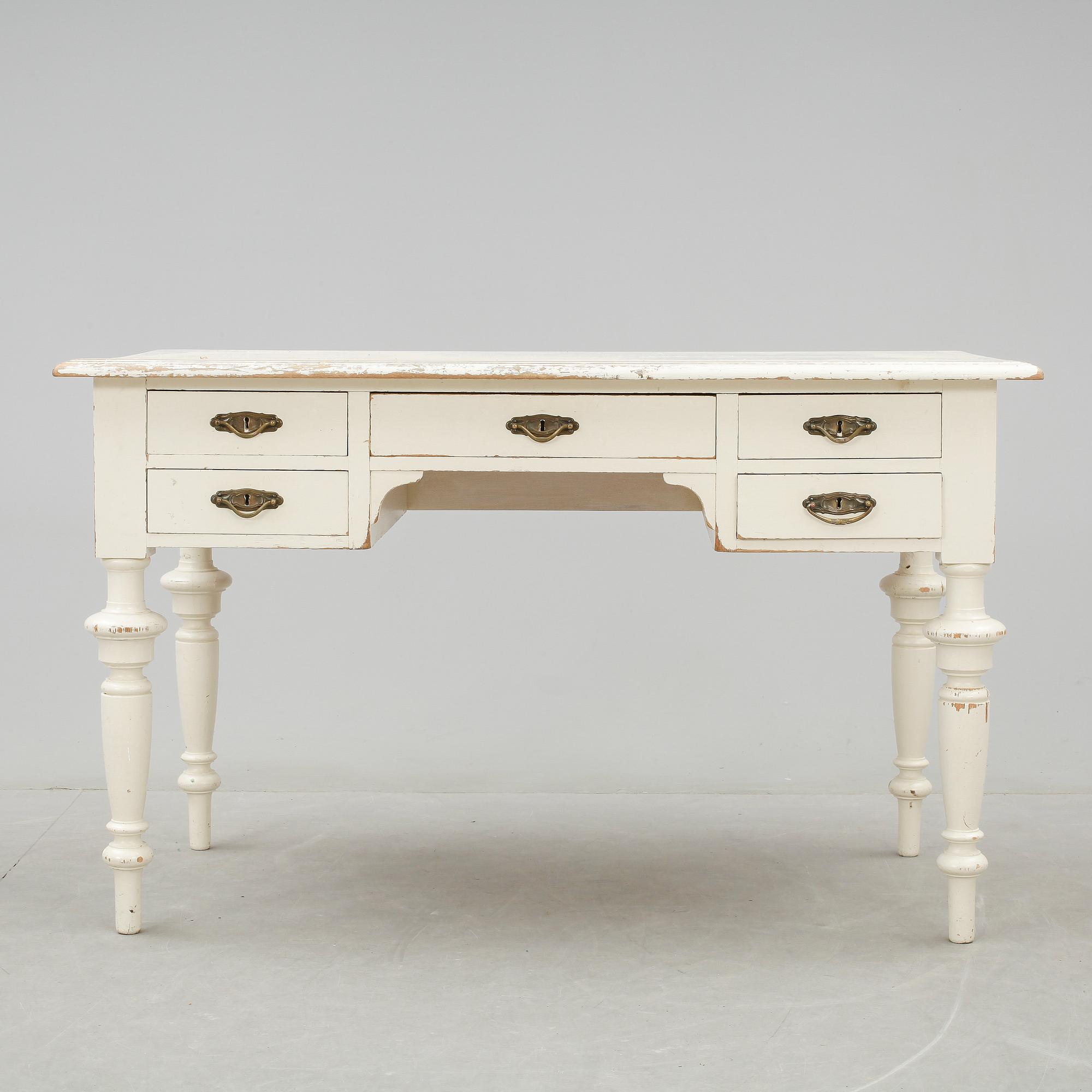 SKRIVBORD, nyrenässans, 1800-talets slut.
