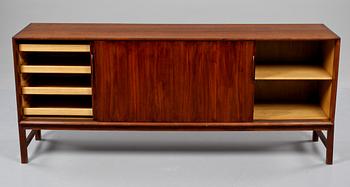 SIDEBOARD, Aktiebolaget JO Carlsson, omkring 1900-talets  mitt.