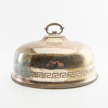 Cloche England first half of the 20th century, silver plate.