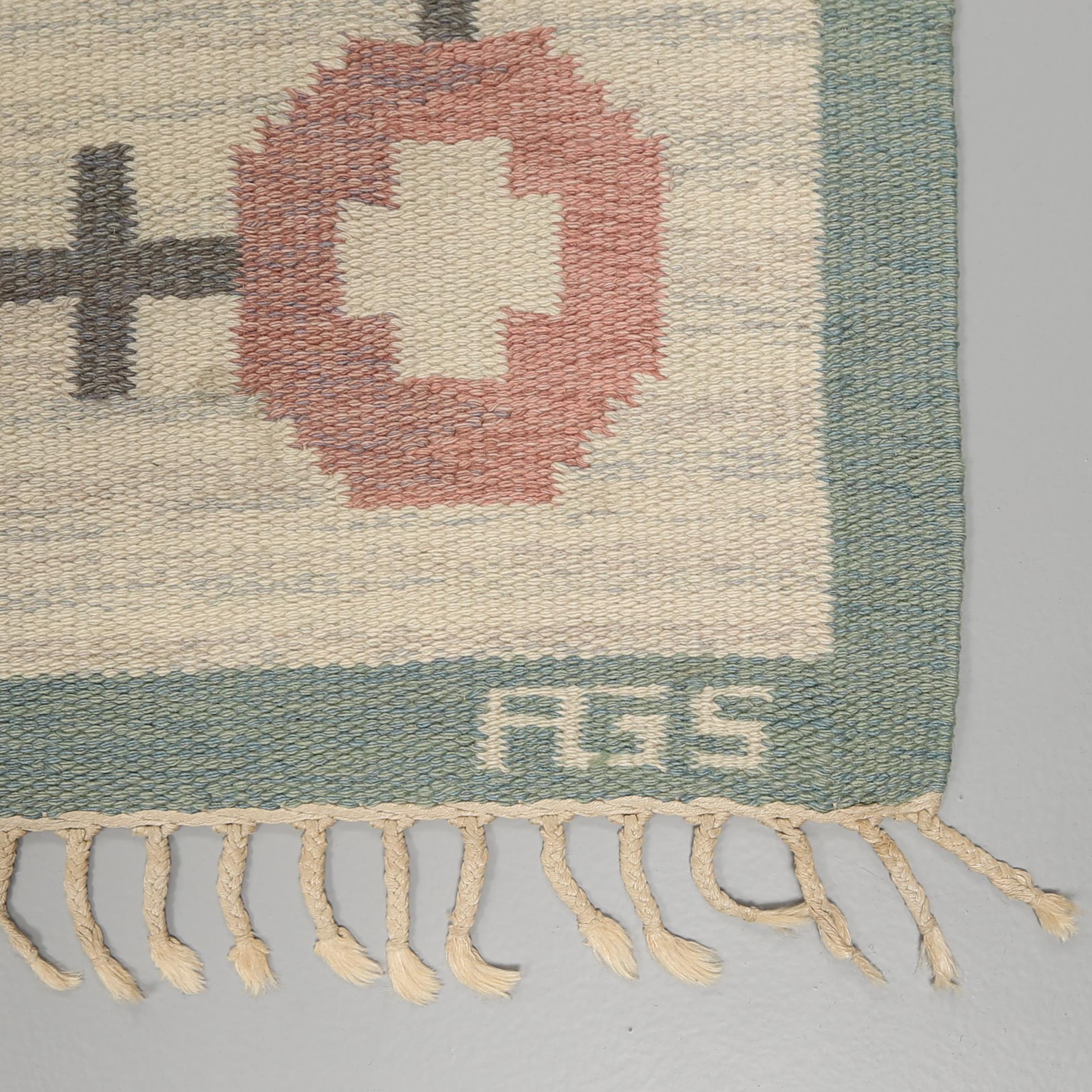 MATTA, rölakan, signerad AGS (Anna-Greta Sjöquist),  omkring 1900-talets mitt, 260 x 162 cm.