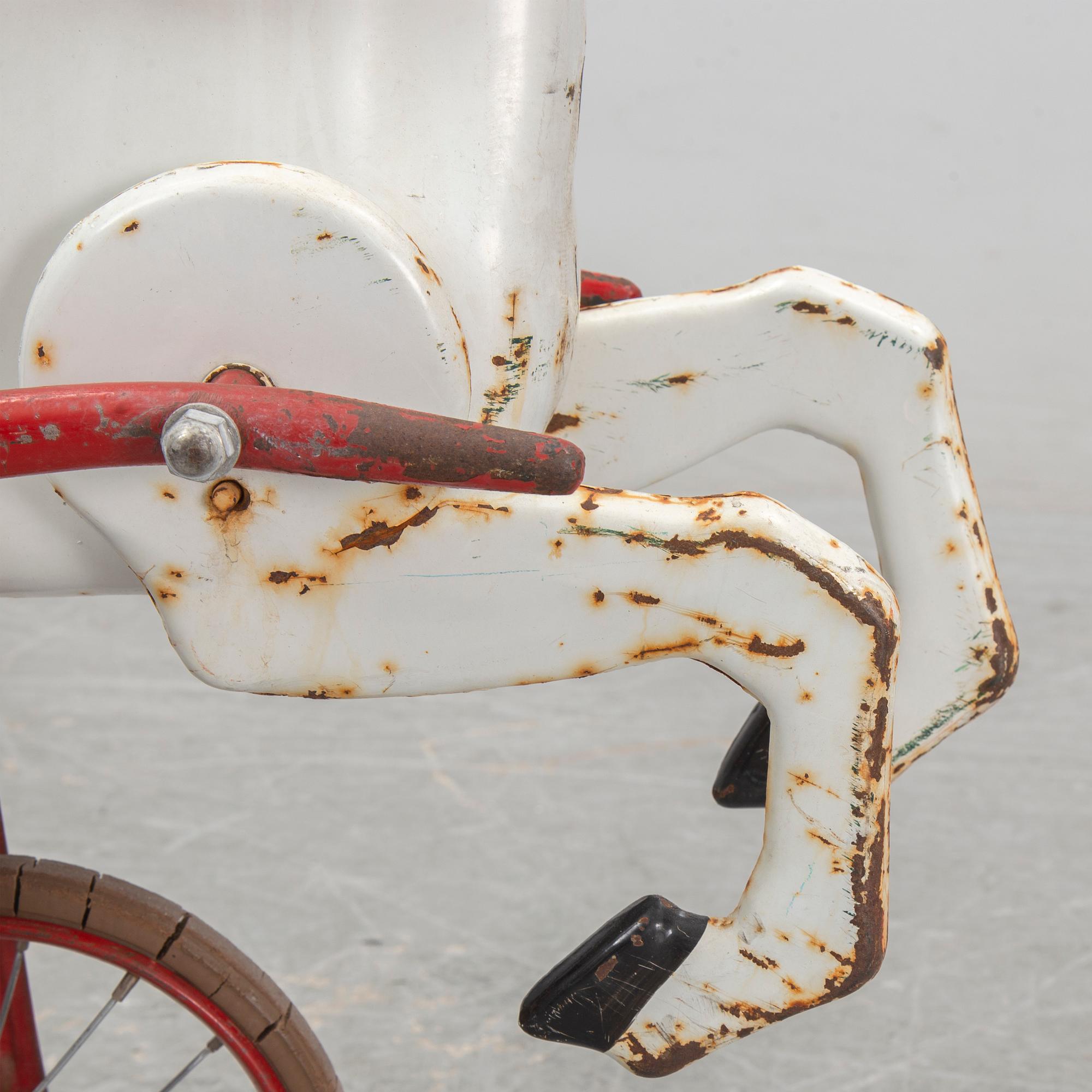 Leksakshäst/trampbil, 1900-talets mitt.