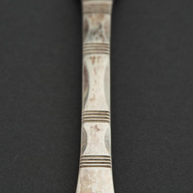 Evald Nielsen, a part 830/1000 silver fish cutlery, Denmark (24 pieces).