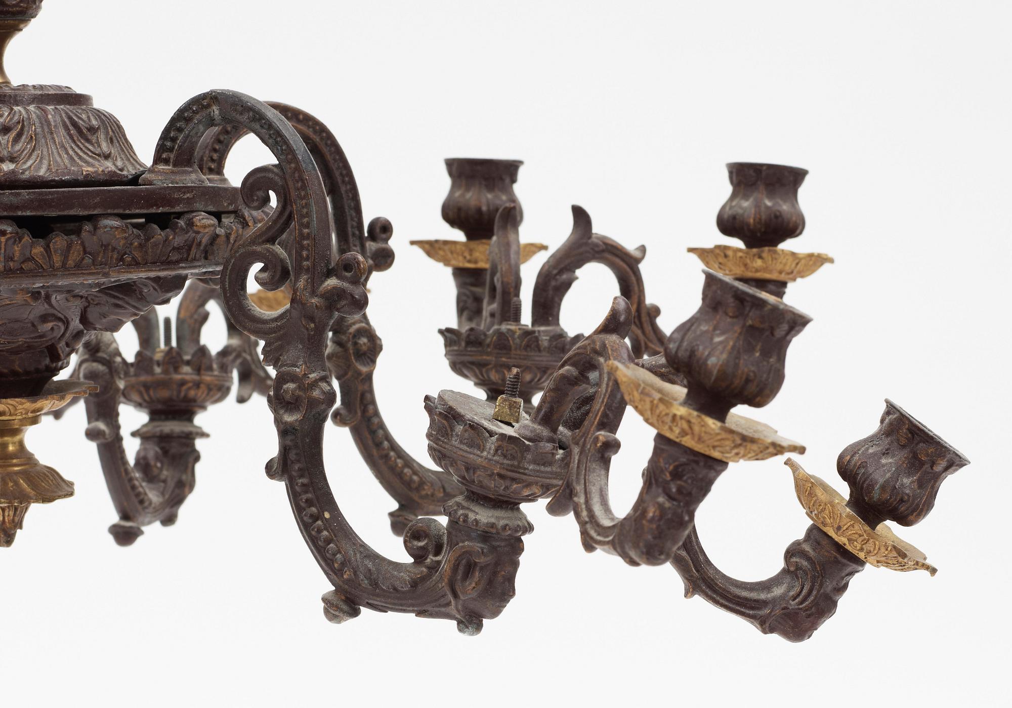 LJUSKRONA, nyrokoko, 1800-talets slut. H 85.