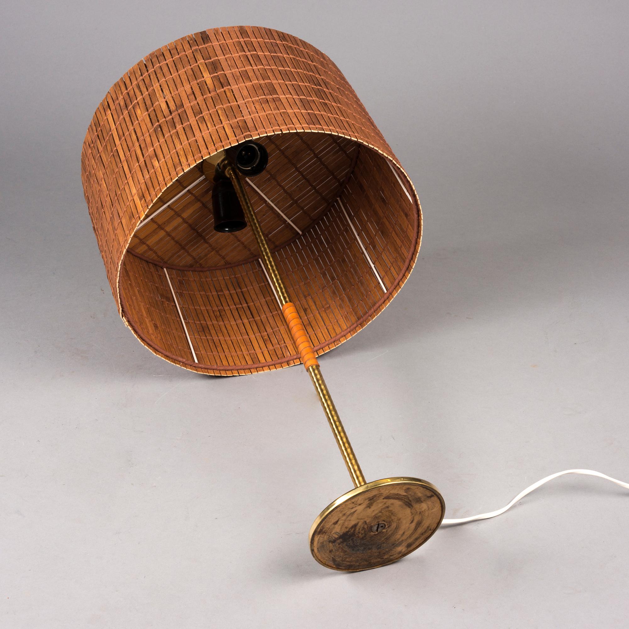 BORDSLAMPA, Modell 9205. Design Paavo Tynell.