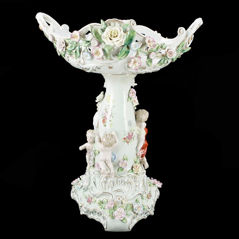 UPPSATSSKÅL, porslin, Meisenlikanande märke, 1900-tal.