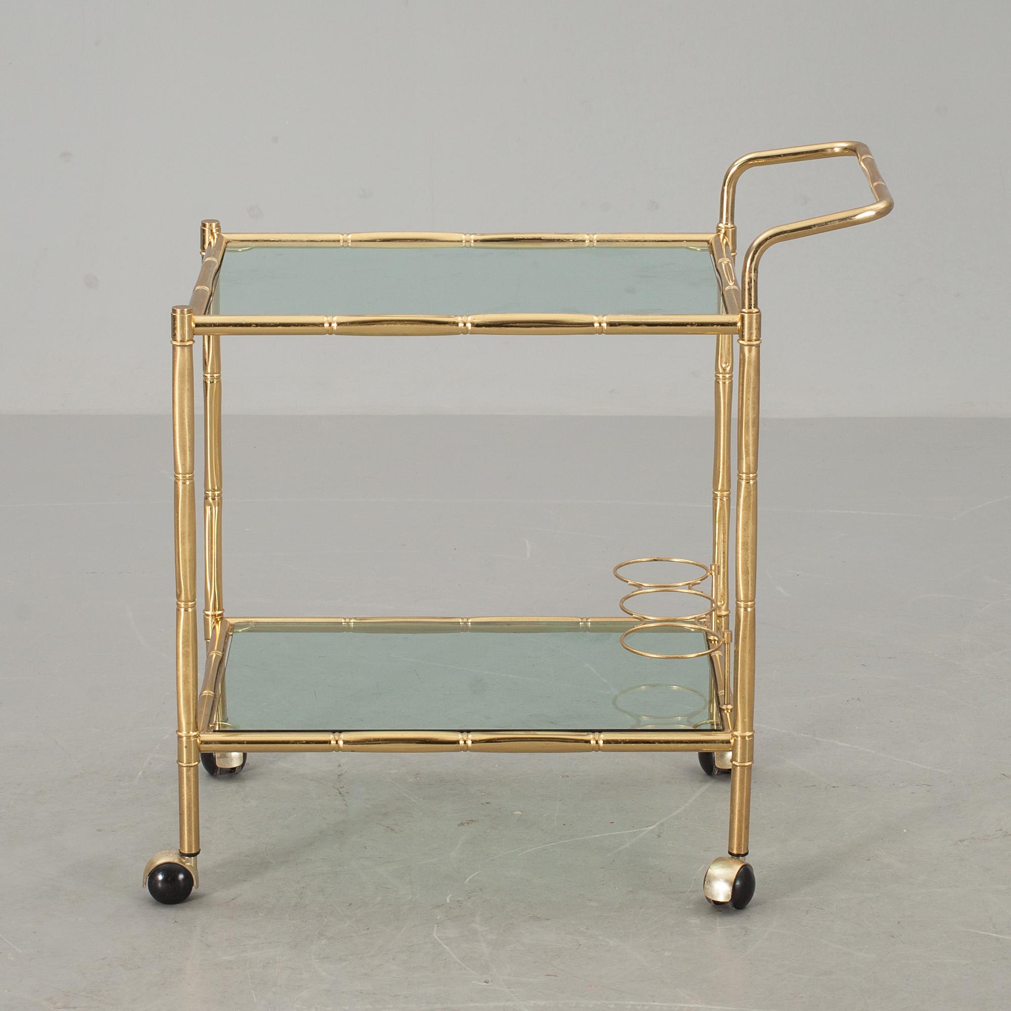 SERVERINGSVAGN, 1900-talets andra hälft/slut.