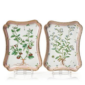 315. A pair of Royal Copenhagen 'Flora Danica' trays, Denmark, 20th Century.