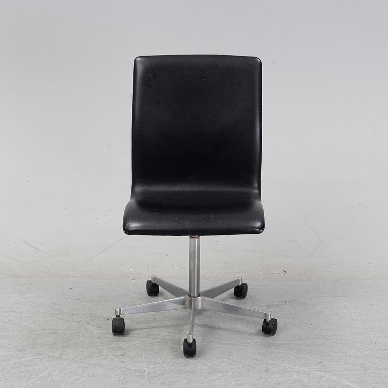 Arne Jacobsen, skrivbordsstol, "Oxford", Fritz Hansen, Danmark, 1985.