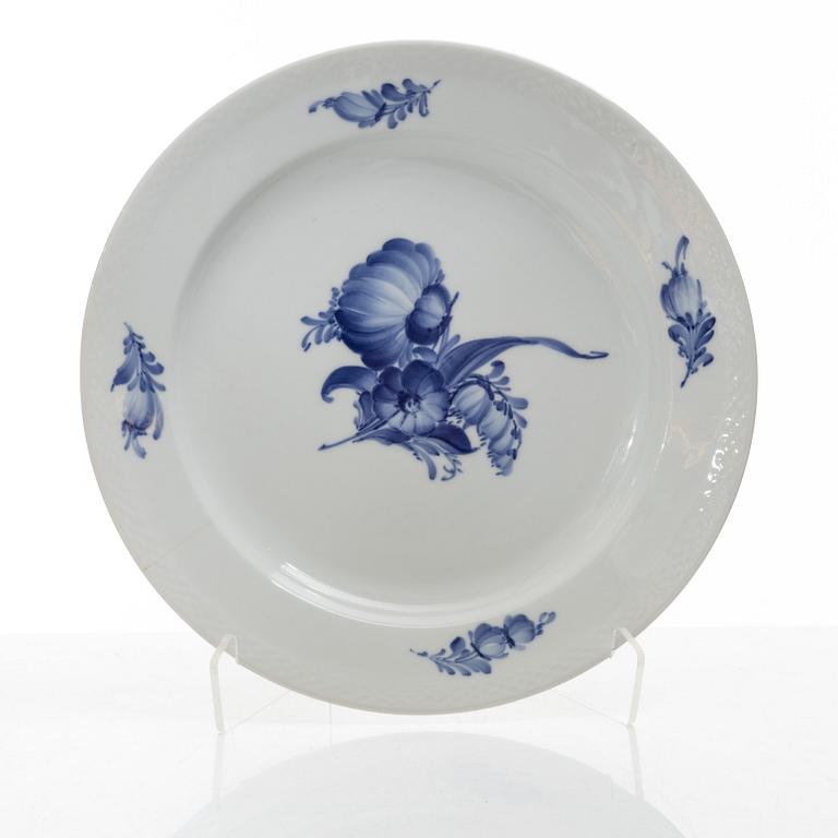 An 85-piece "Blå Blomst' porcelain dinner and cofee service, Royal Copenhagen, Denmark.