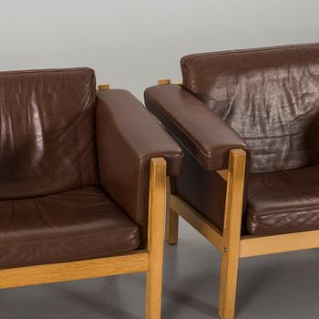 HANS J WEGNER, a pair of armchairs Getama late 20th century.