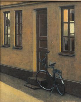Stig Olson, Bicycle against a facade.