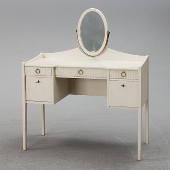 A second half of the 20th century dressing table.