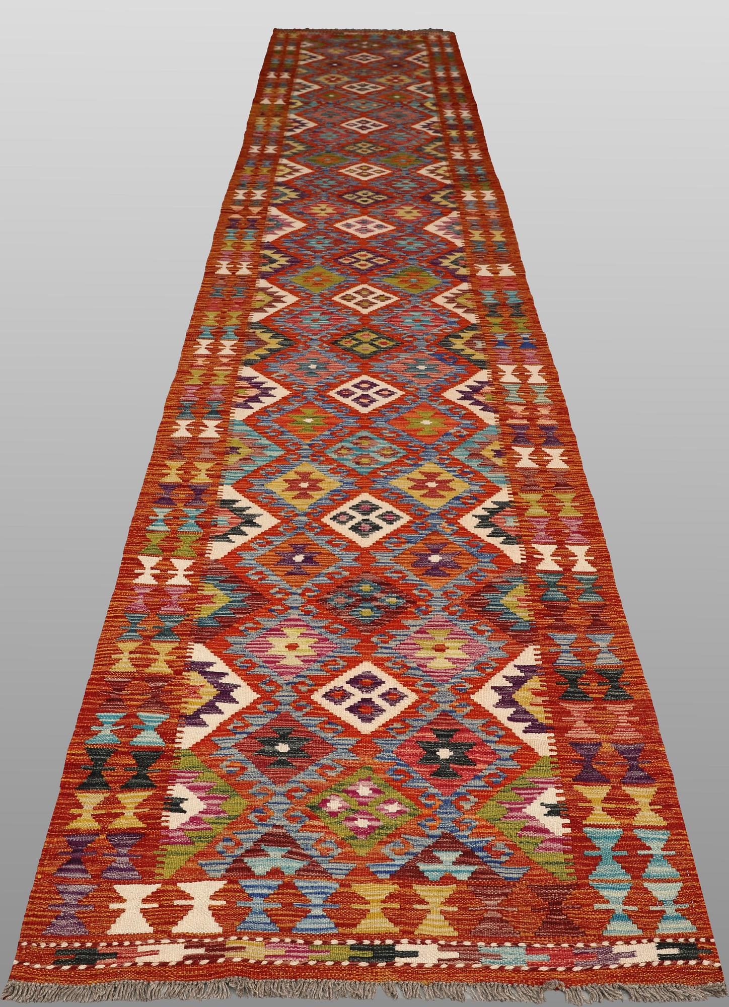 Gallerimatta, Kelim, ca 535 x 88 cm.