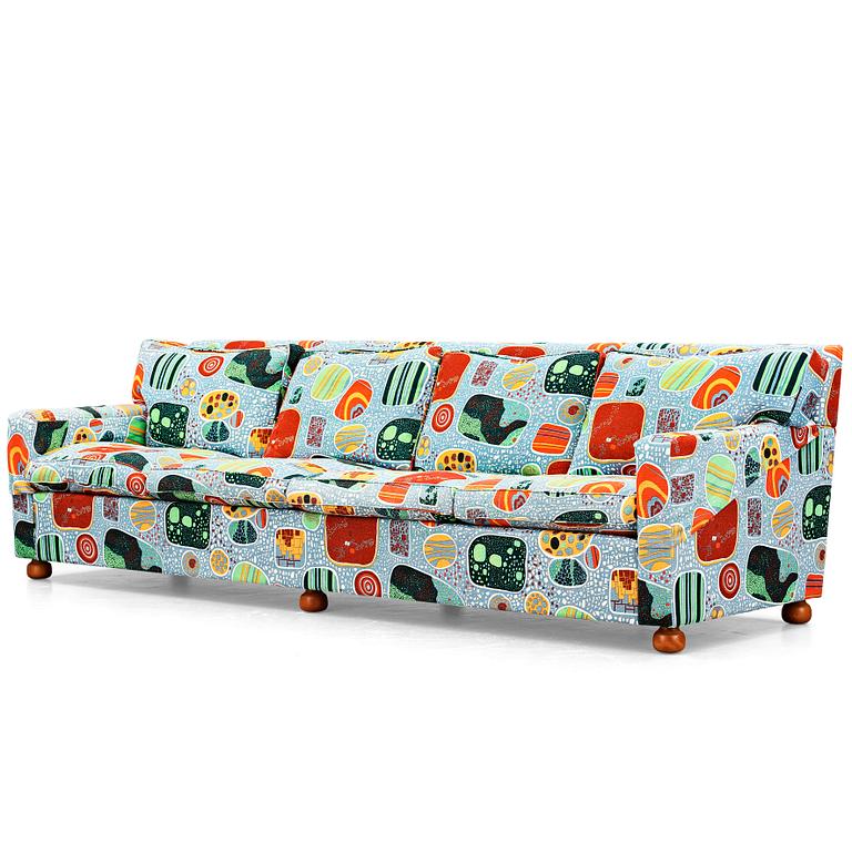 Josef Frank, a four seated "3031" sofa for Svenskt Tenn.
