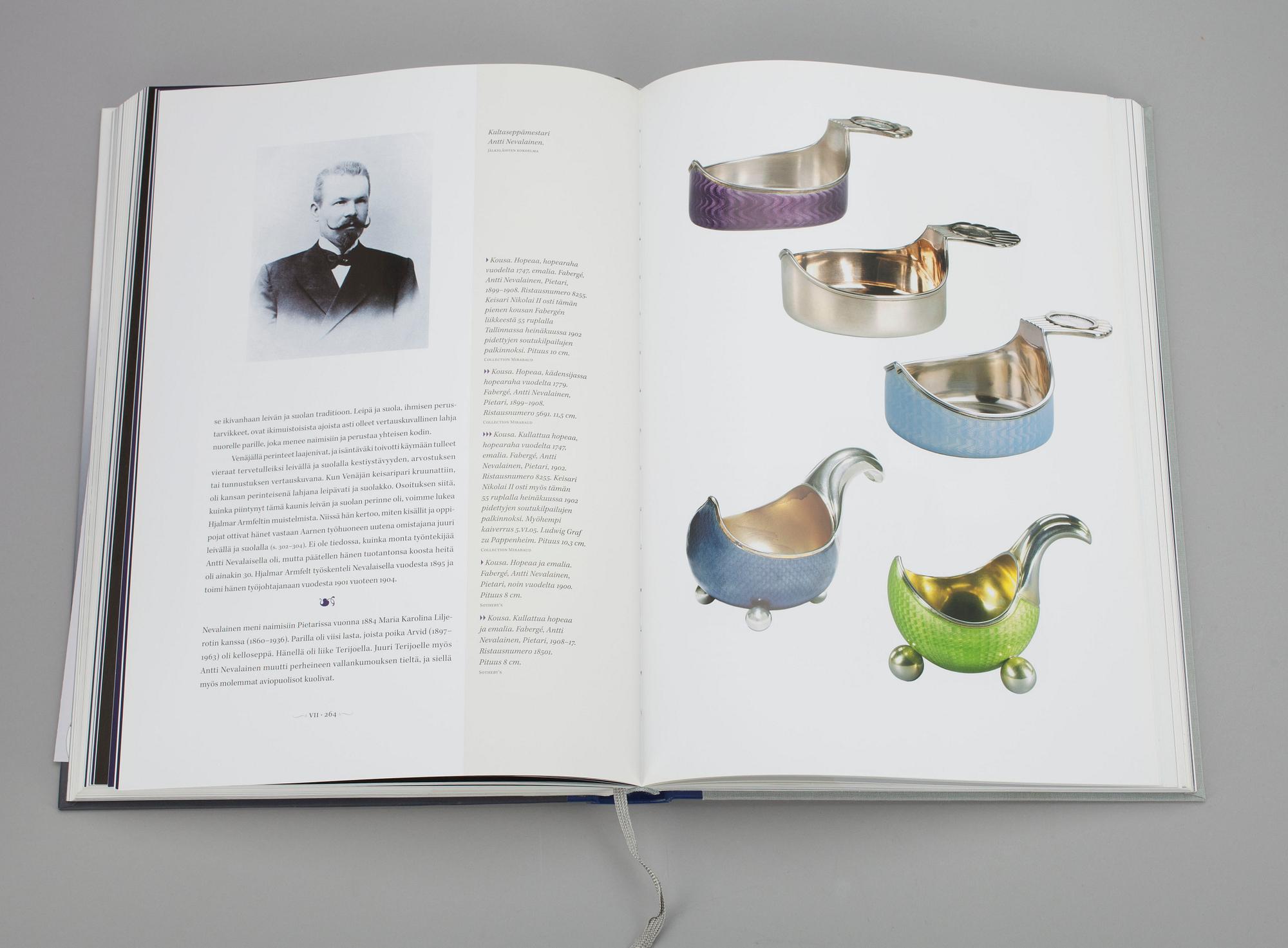 BOK, "Fabergé ja hänen suomalaiset mestarinsa" Ulla Tillander-Godenhielm, Tammi, Helsingfors 2008. Numrerad 1800/1619.