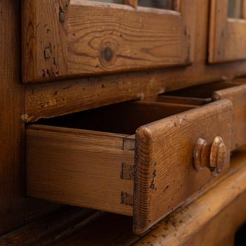 Display cabinet, Sweden, early 19th century.