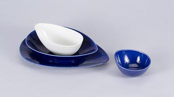 SERVISDELAR, 11 delar, flintgods, "Blå Eld", Hertha Bengtsson, Rörstrand, 1965-66.