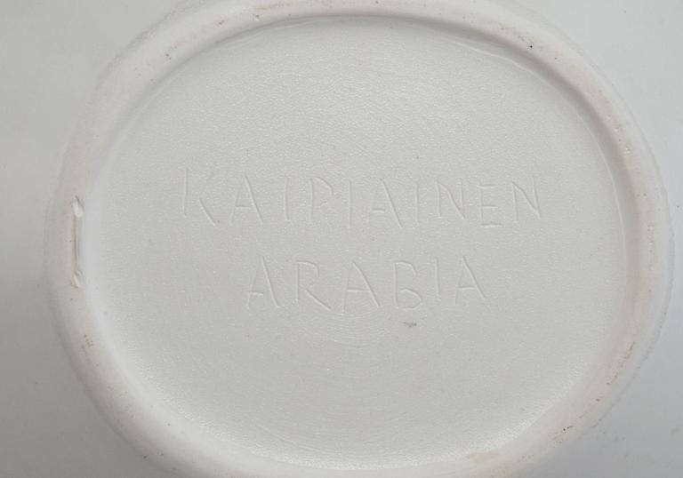 Birger Kaipiainen, A CERAMIC DISH.