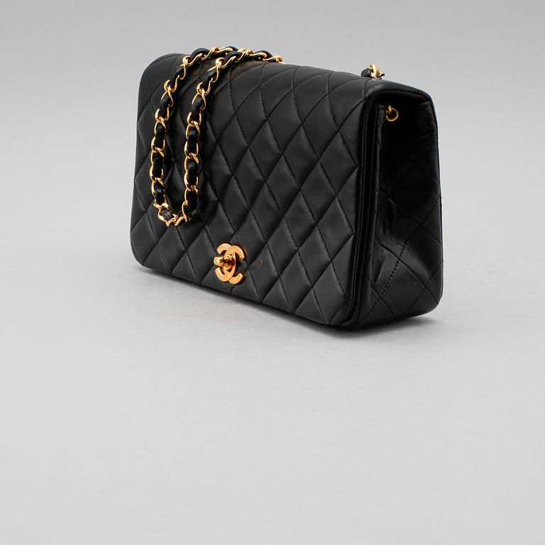 VÄSKA, Chanel.