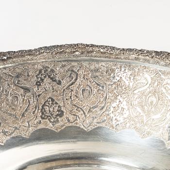 Skålar, två stycken, silver, Persien (Iran), 1900-tal.