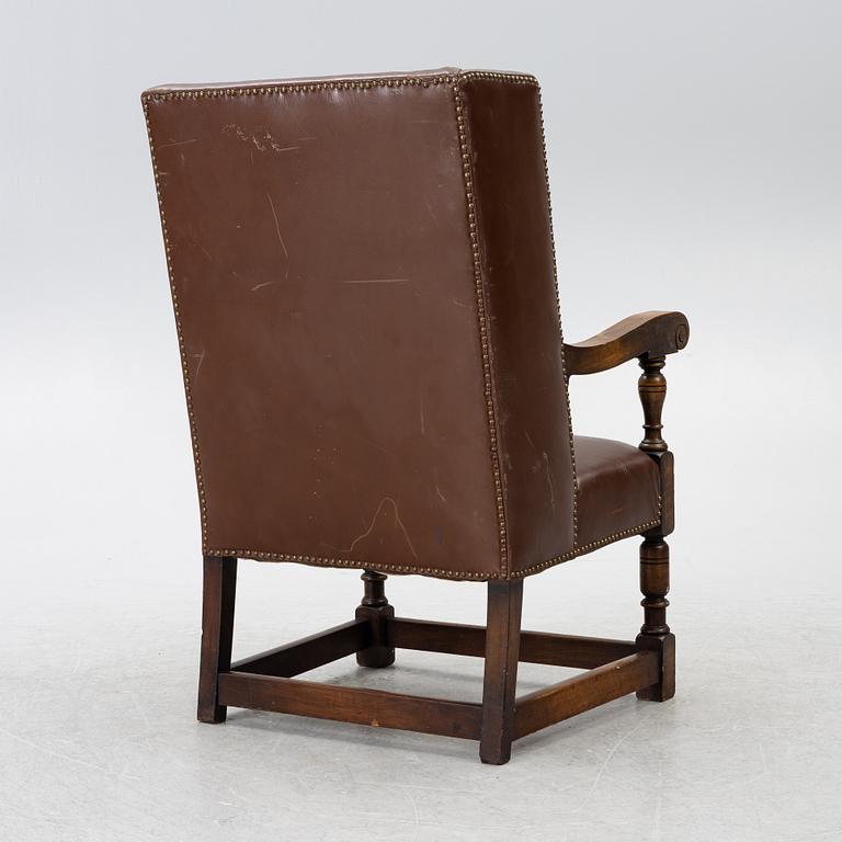 Fåtölj, 1900-talets första hälft.