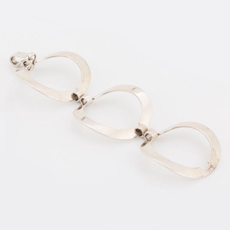 Karl-Ingemar Johansson, armband, silver, cirklar.