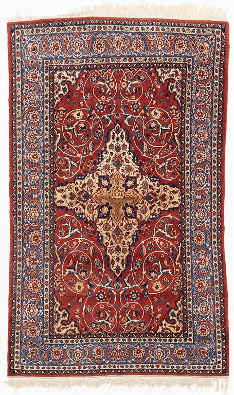 Carpet, Isfahan, mid 20th century, 245 x 163 cm.
