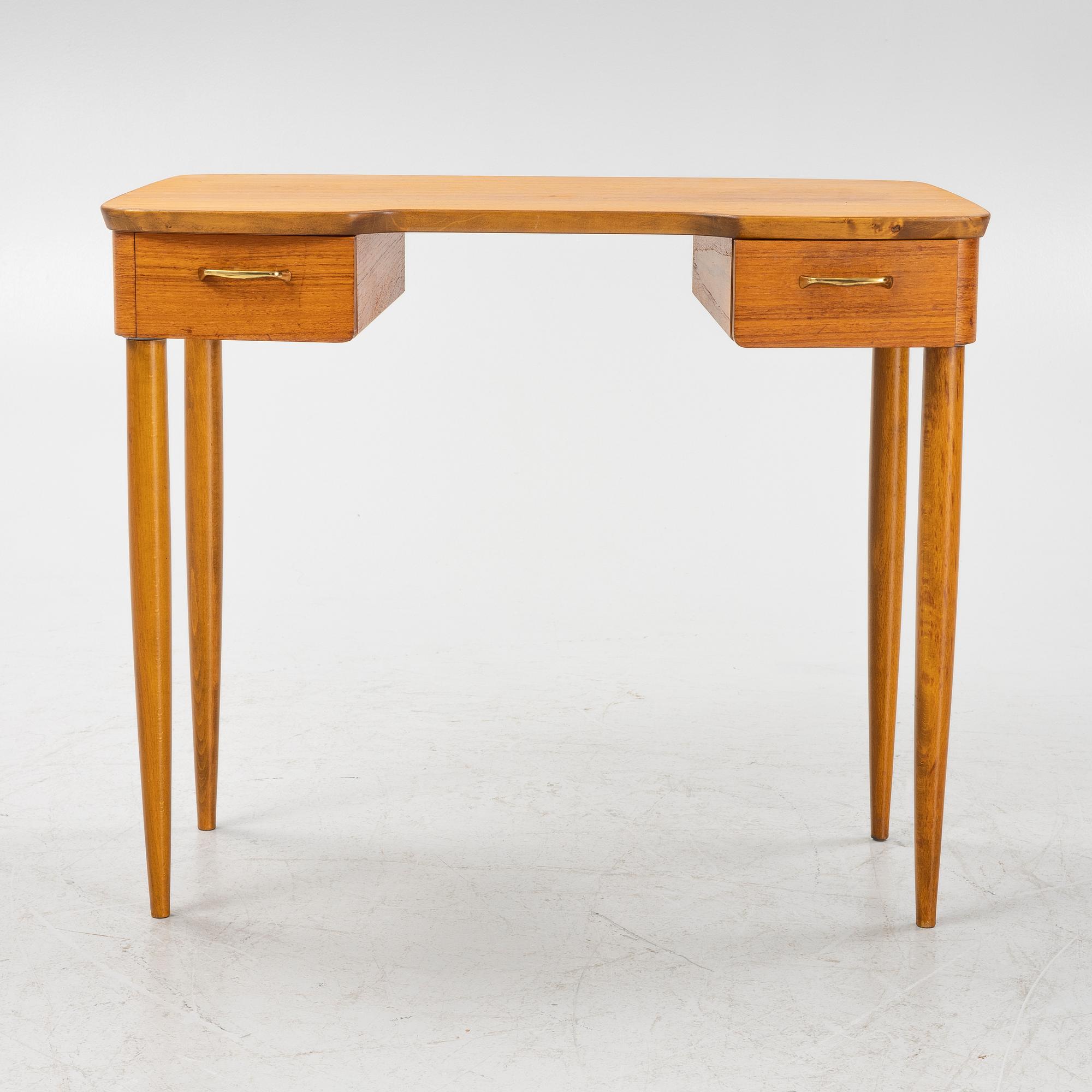 A dressing table, mid 20th Century.