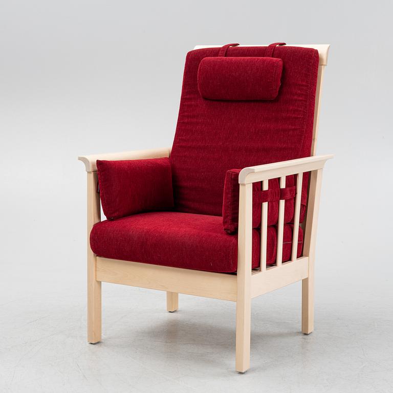A "Sundborn" easy chair from Albin I Hyssna.