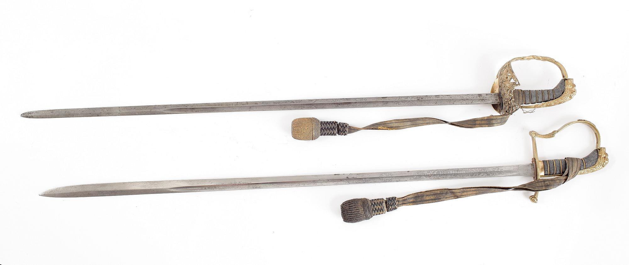ÄMBETSMANNAVÄRJOR, 2 st, Sverige, 1800-talets slut, bl.a m/1899.