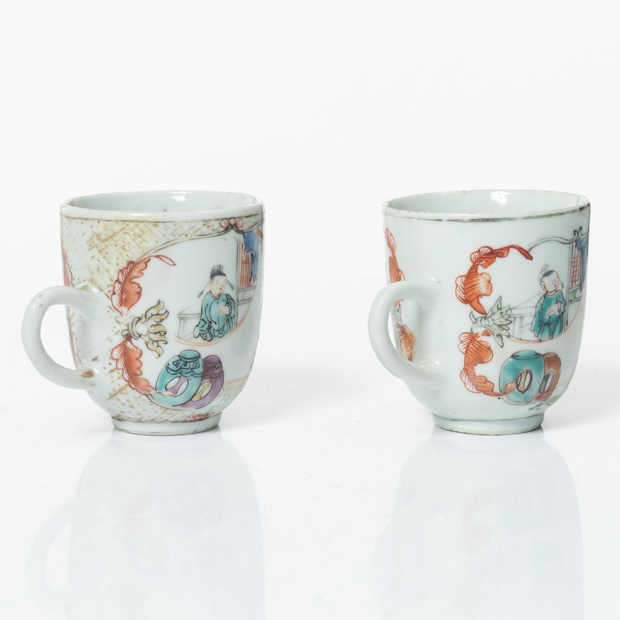 Fat, koppar, två stycken samt snusflaska, porslin. Qingdynastin, 1700/1800-tal.