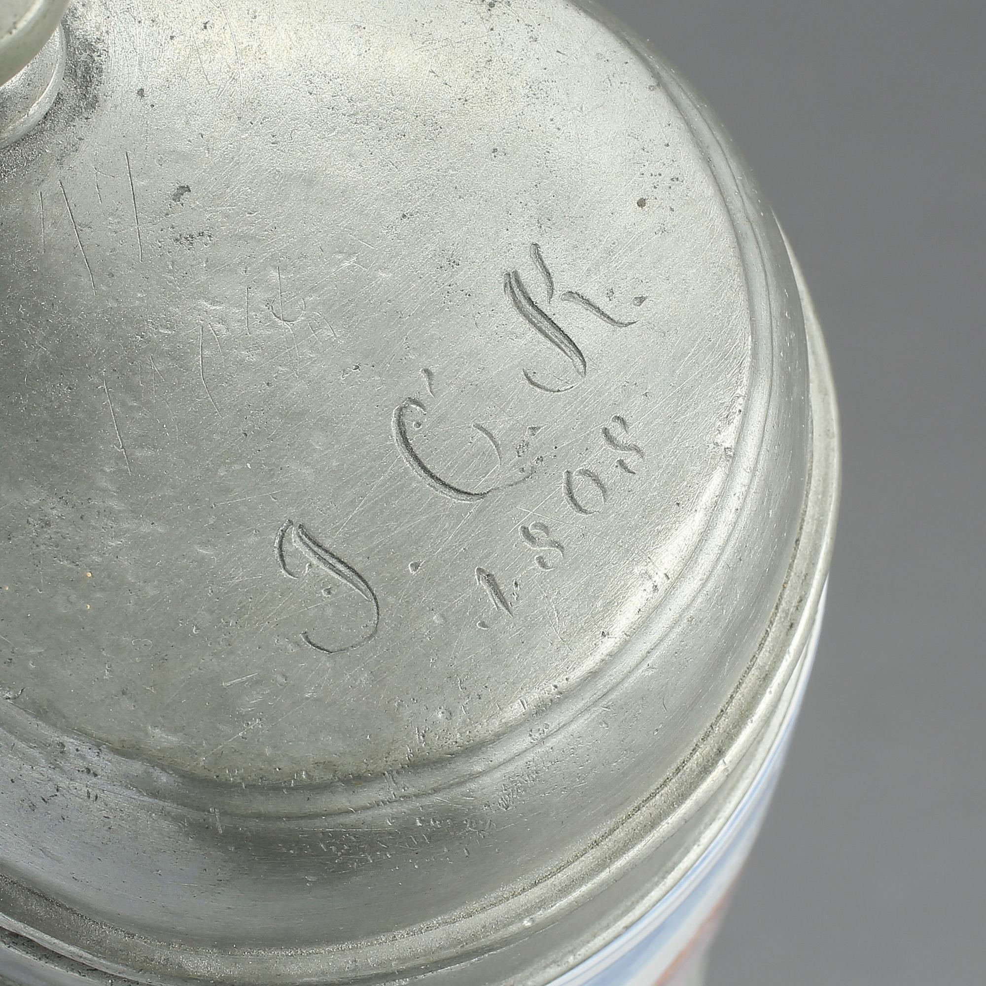 STOP, fajans och tenn, locket med datering 1808.
