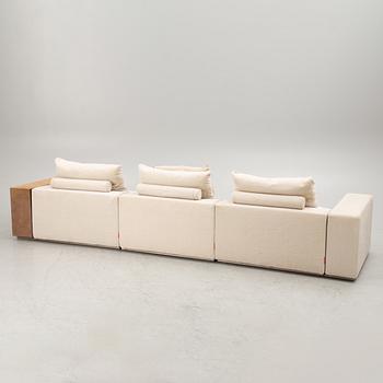 Antonio Citterio, a 'Groundpiece' sofa, Flexform, Italy.