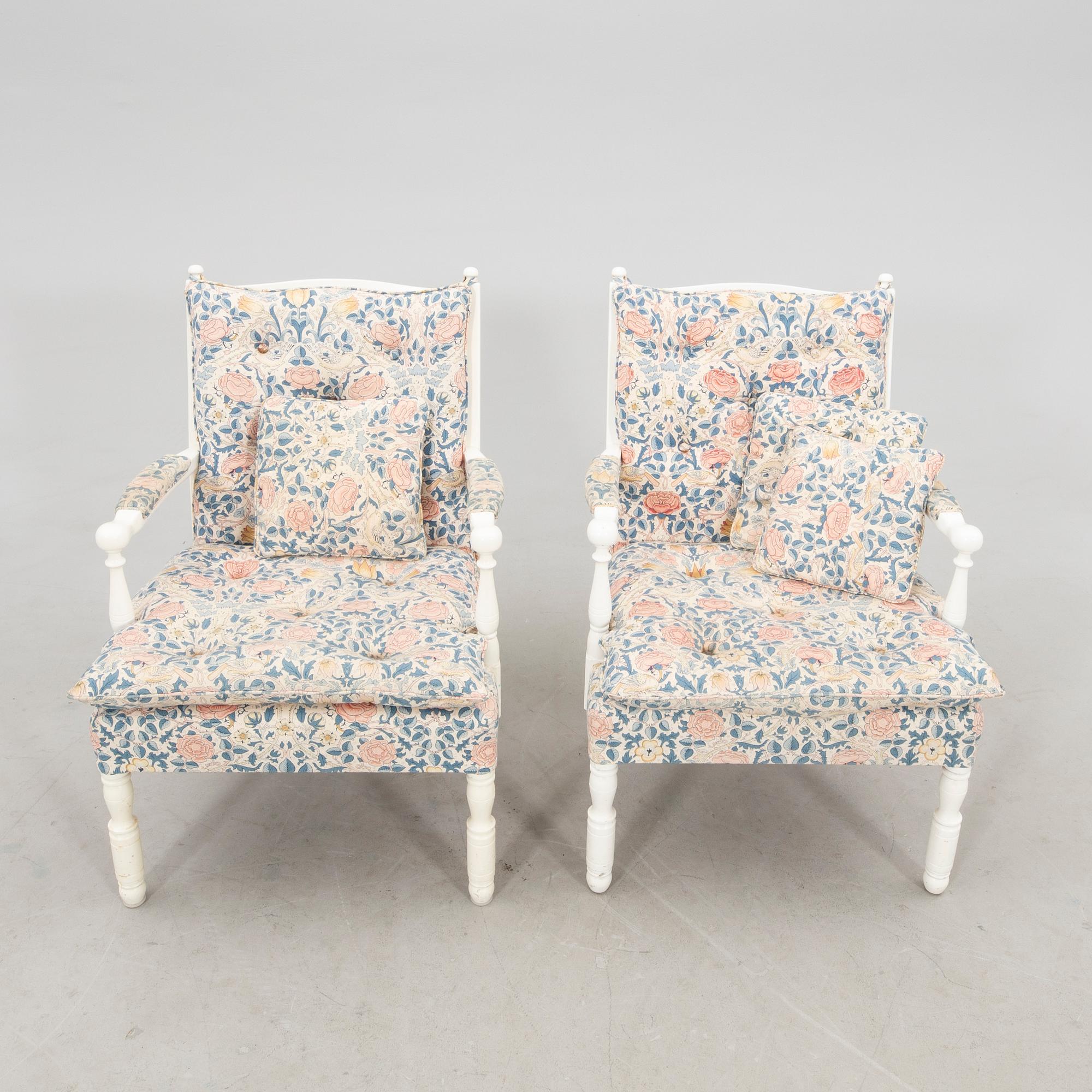 Armchairs, a pair in the Gripsholm model by Nordiska Kompaniet, second half of the 20th century.