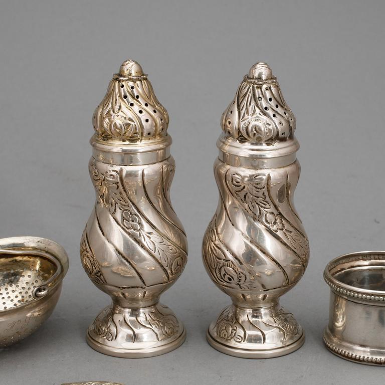 PARTI SILVER, 15 delar. Bl a Carl Nyström, Stockholm 1853, Tot ca 350 g.