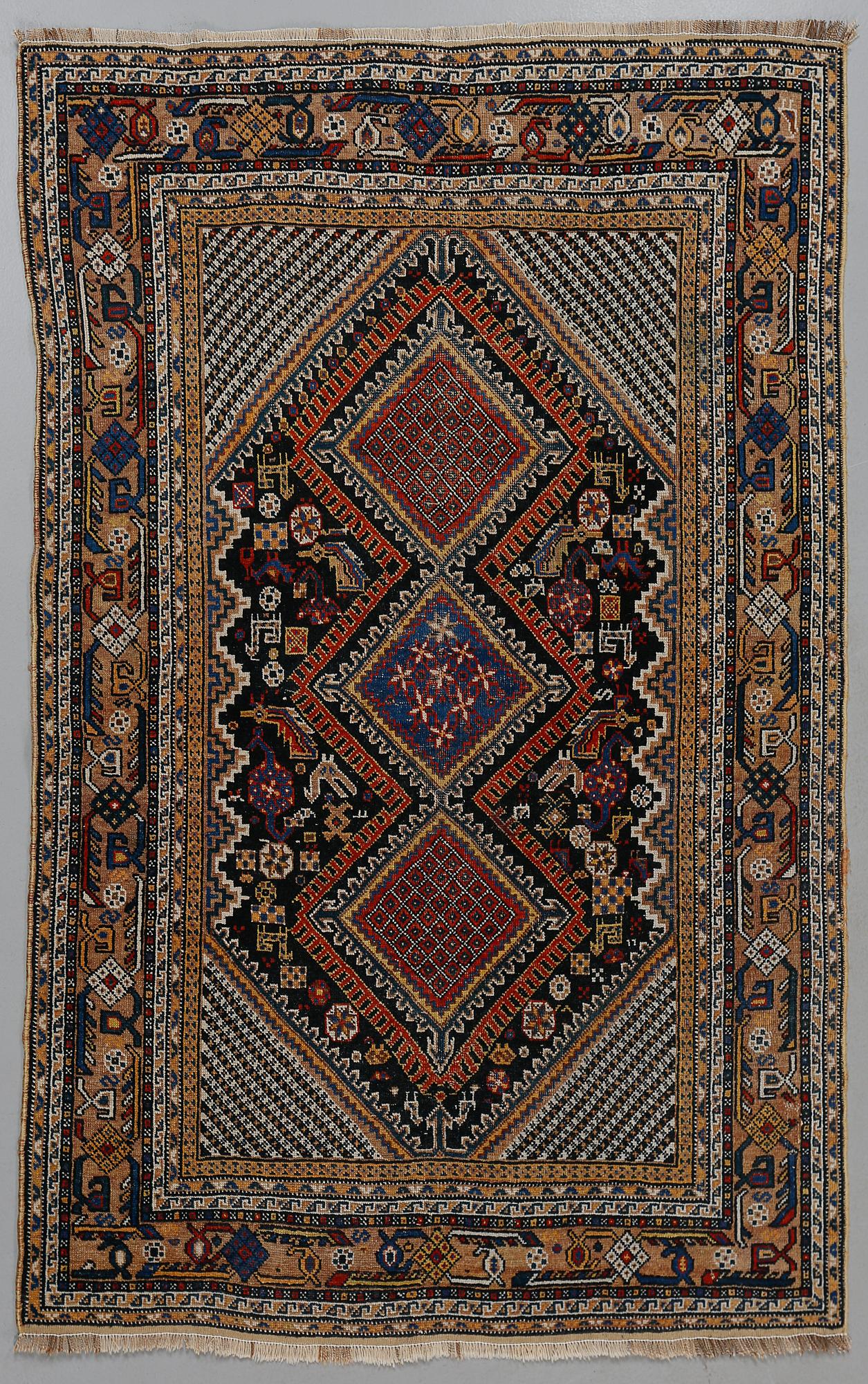 MATTA, troligen Khamseh, old/semiantik, ca 165 x 120 cm.