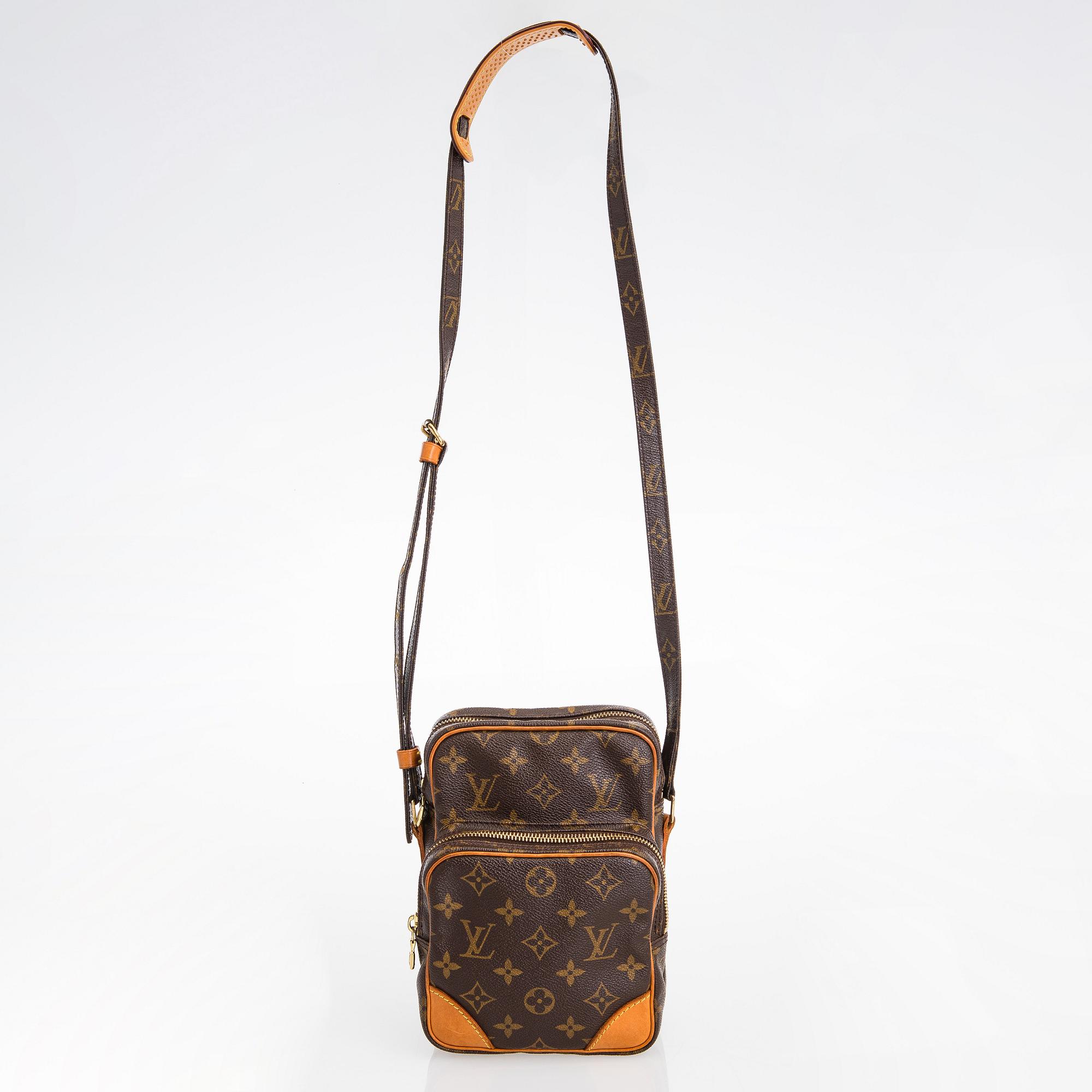 Louis Vuitton, A Monogram 'Amazone' bag.